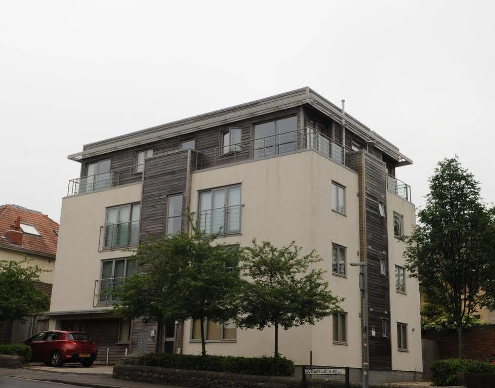 Your Stay Bristol Cotham Lawn ภายนอก รูปภาพ